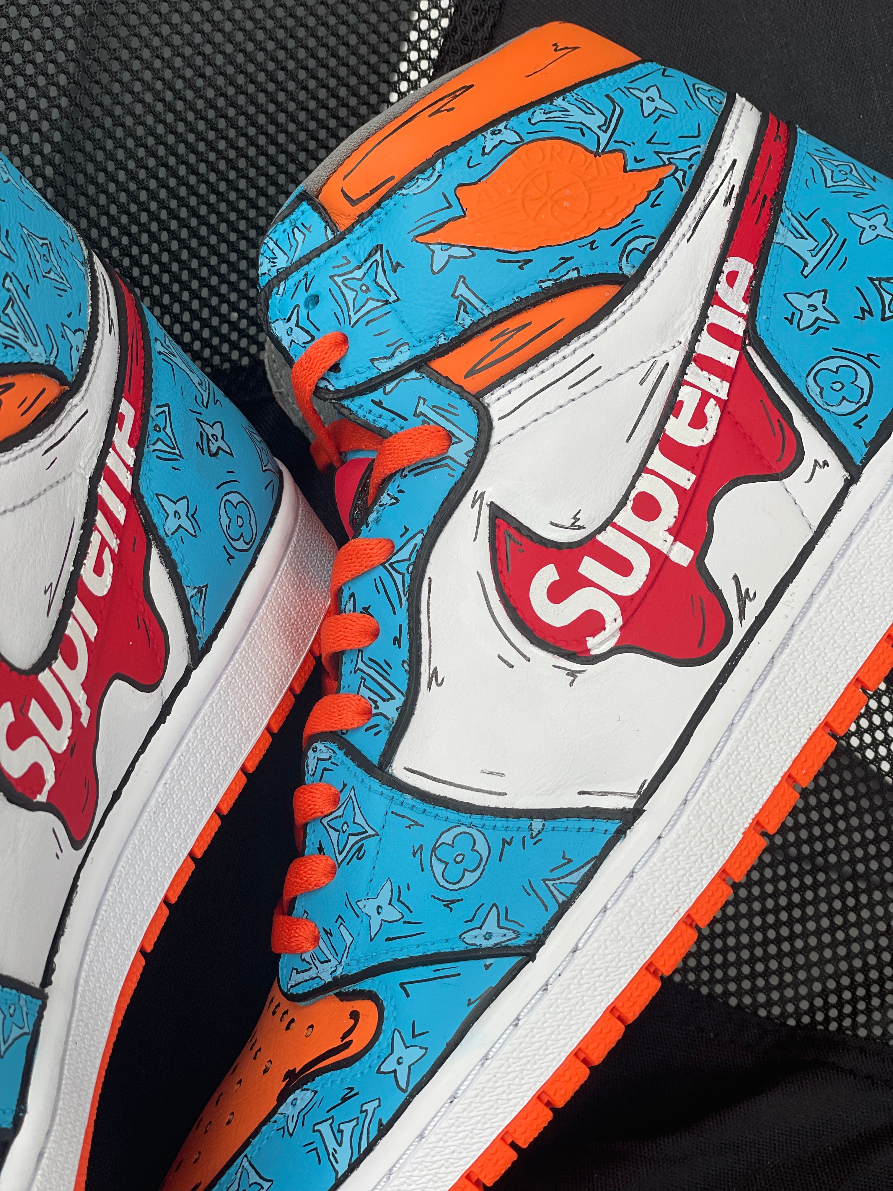 Supreme ジョーダン Updated Look at the Supreme x Air Jordan 1 High Collab